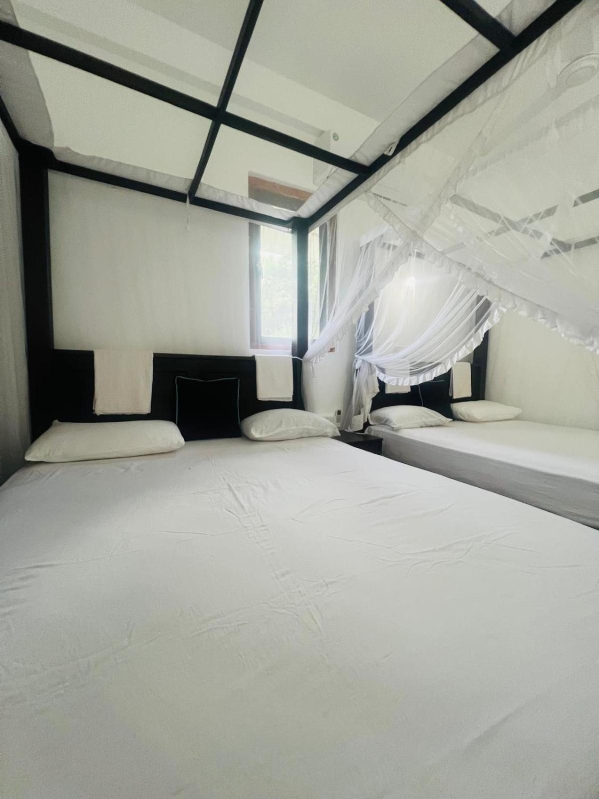Shanika Beach Inn 坦加拉 外观 照片