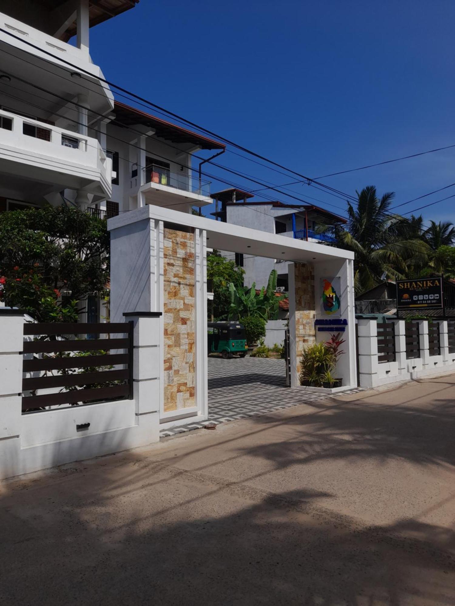 Shanika Beach Inn 坦加拉 外观 照片